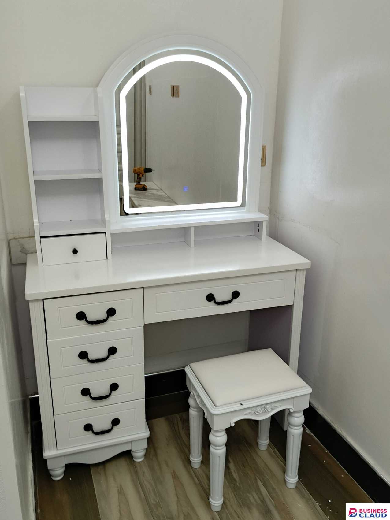 Makeup Dresser with Lights