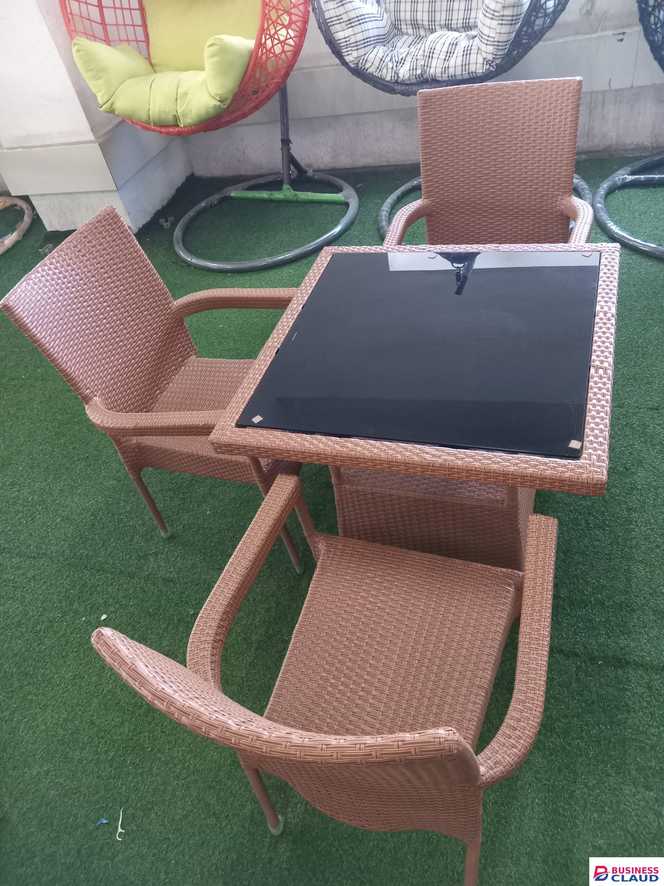 Brown Rattan 3