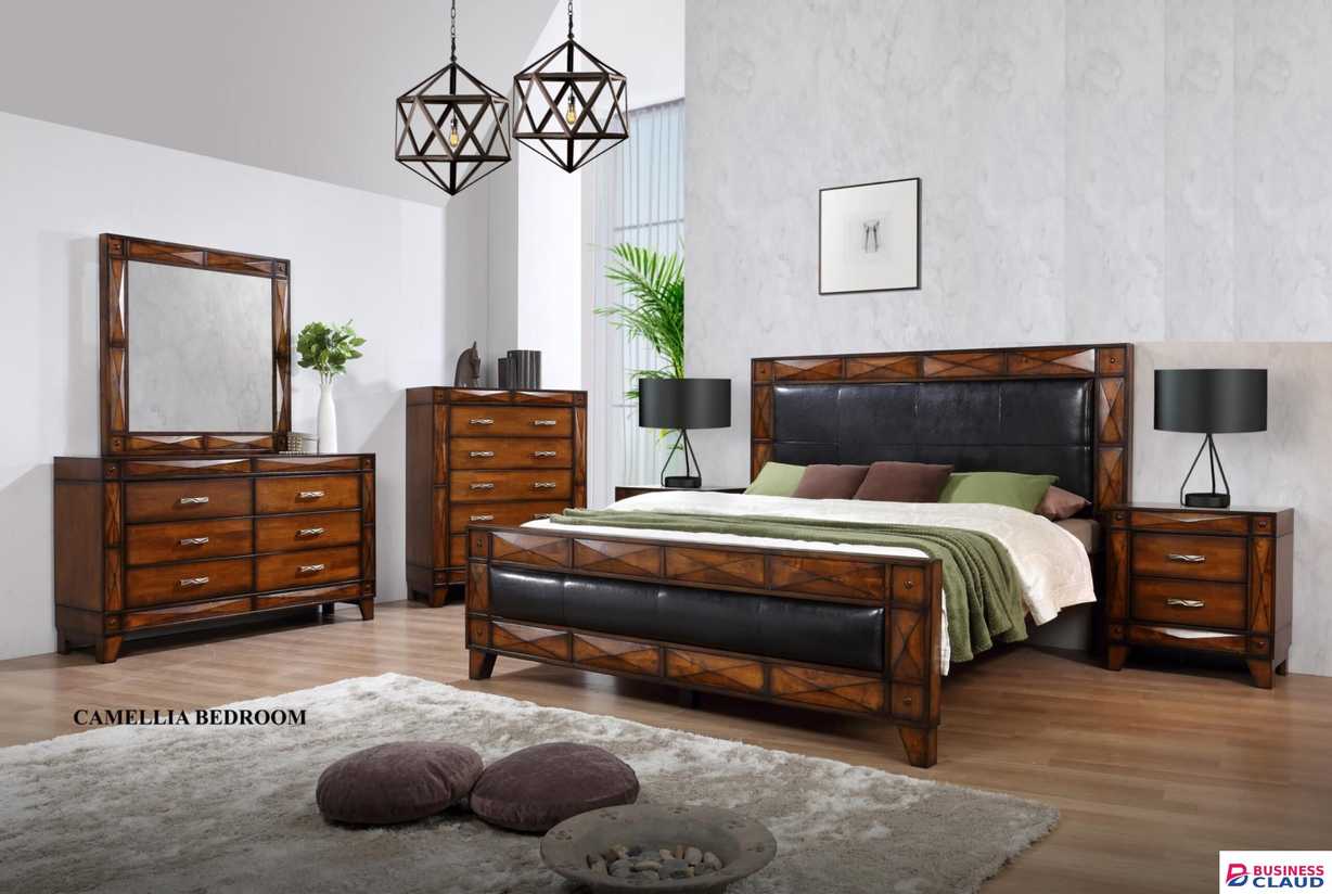 Camellia King Bed + One Bed Side
