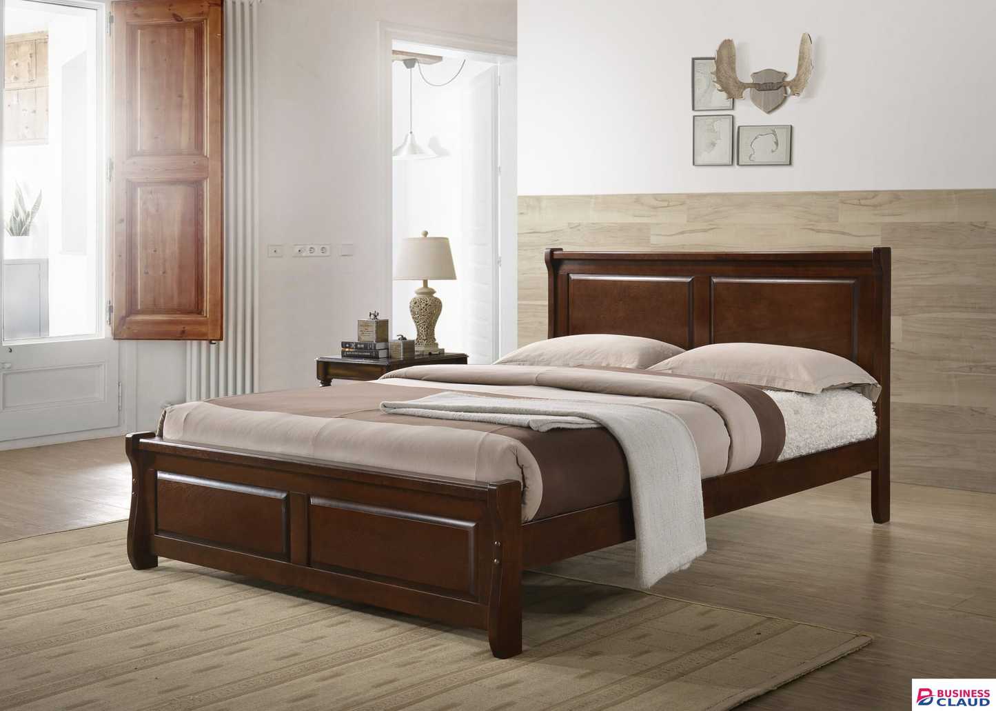 Shawburn Queen Bed