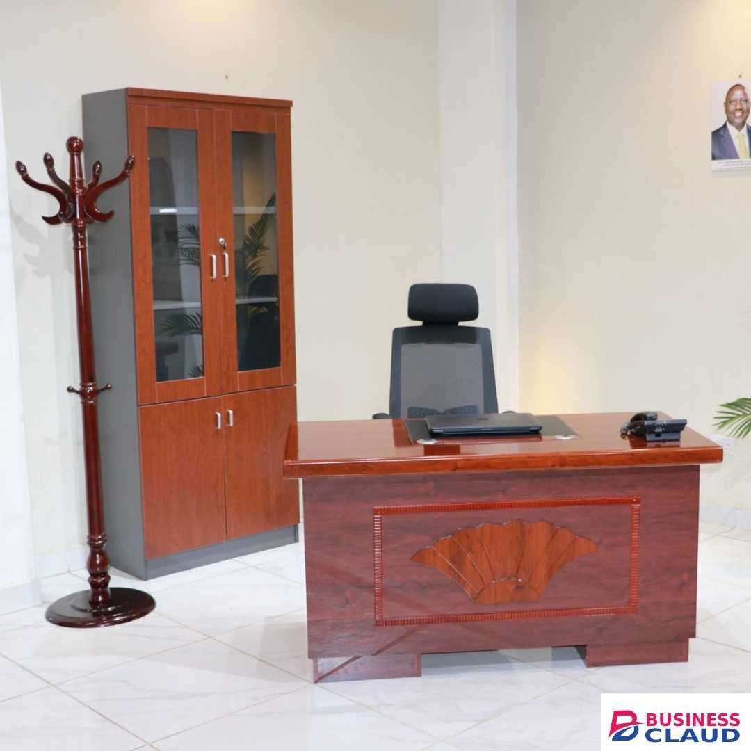 Manager's Executive Office Desk - GH016 - Furniture Mart