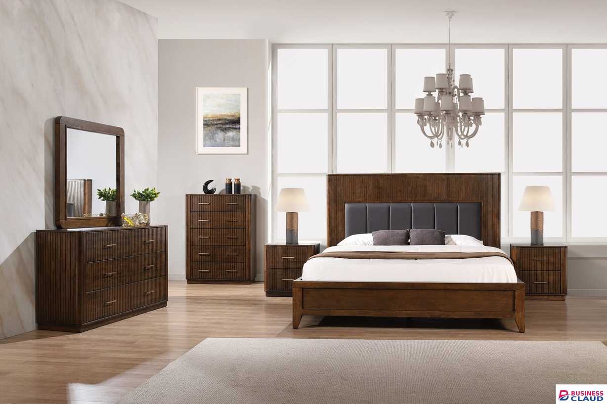 Eastbrook King Bed