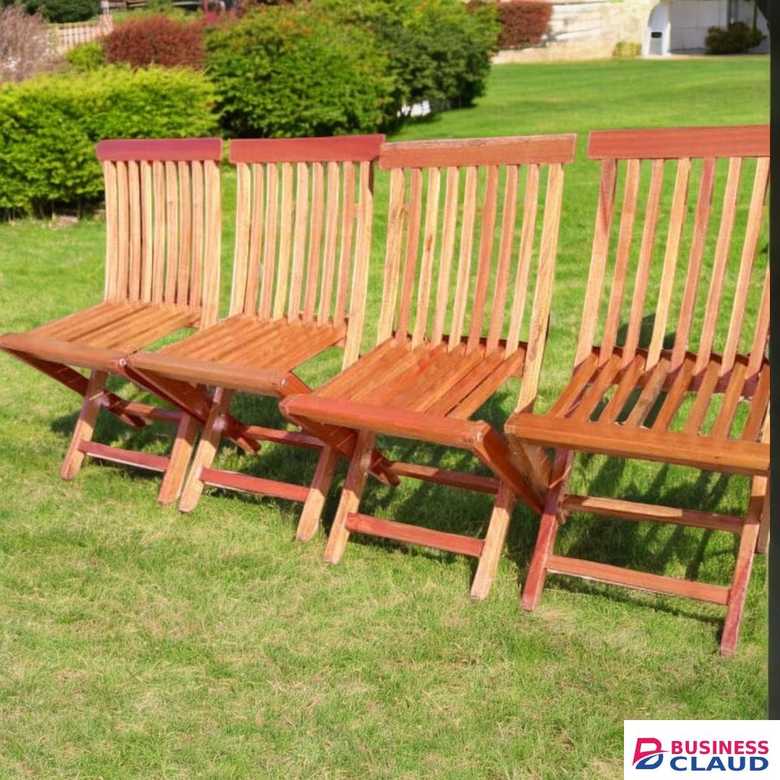 Wooden Foldable Chair