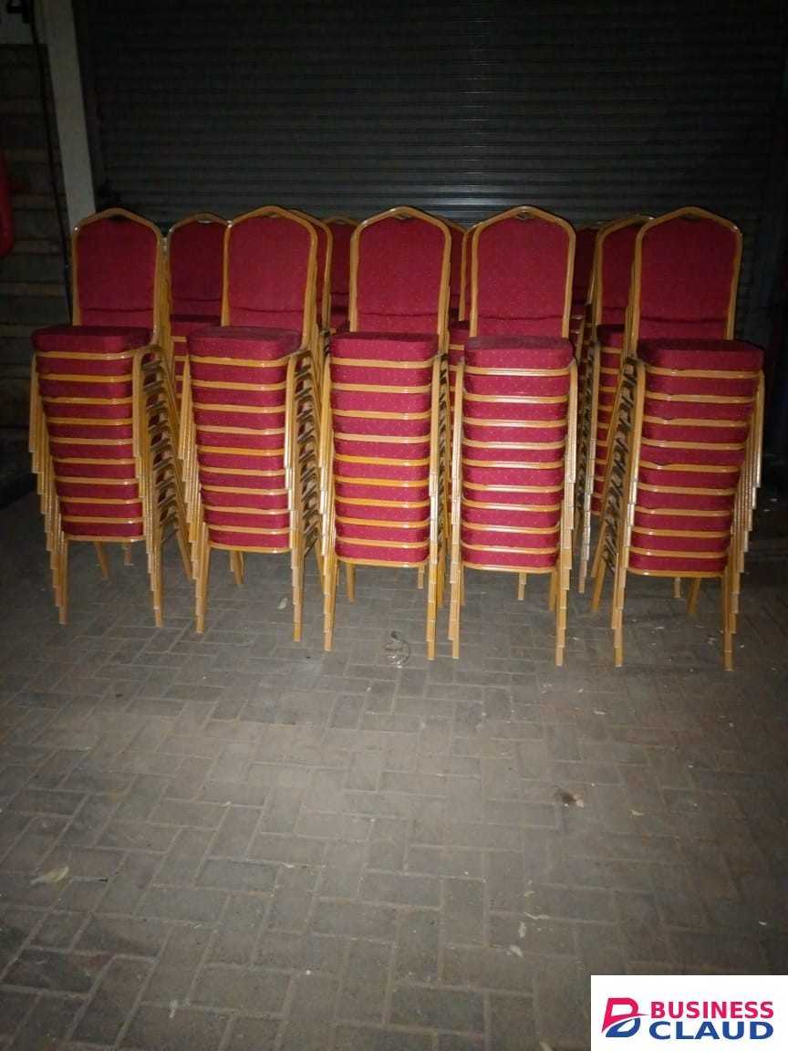 Banquet chair