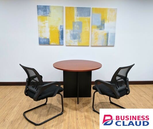 Round Meeting Table