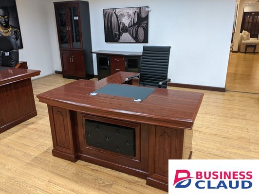 1600mm Executive Desk