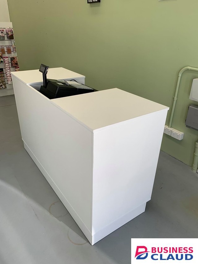 1600mm Cashier/Shop Desk