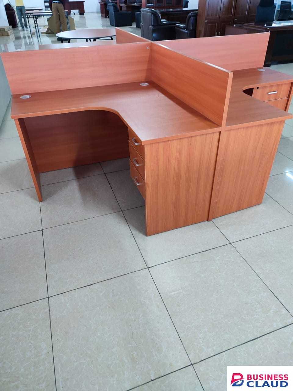 Curved 4 Way Workstation
