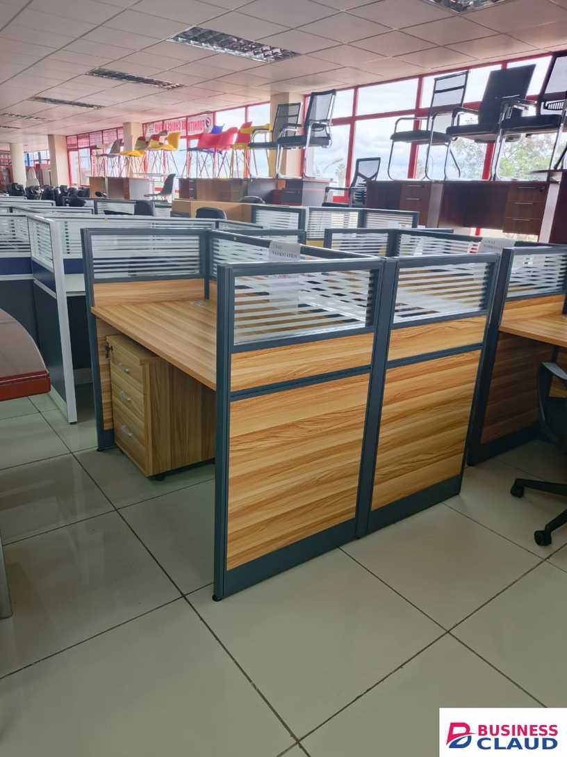 Stylish 2 Way Workstation