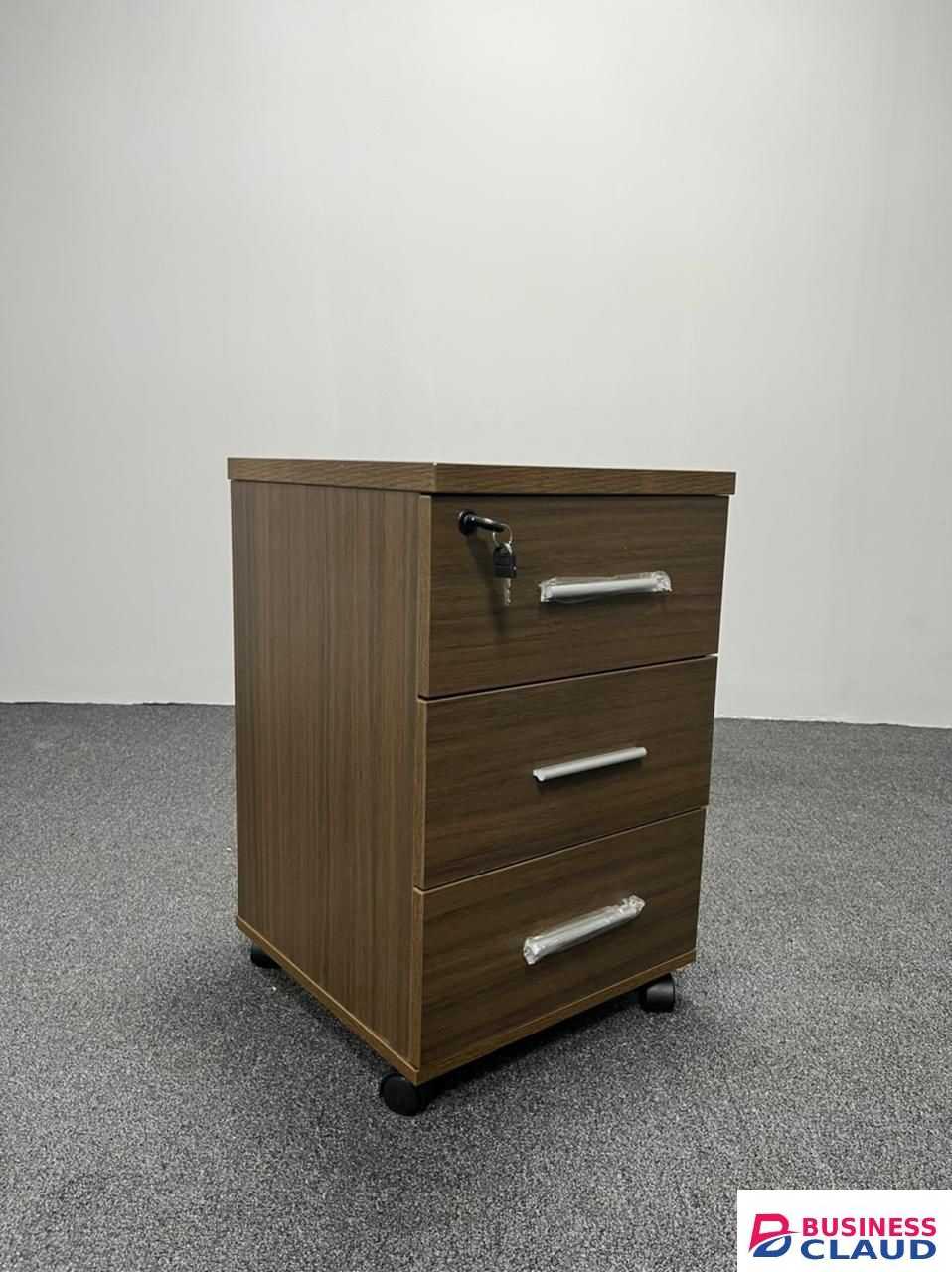 3-Drawer Pedestal