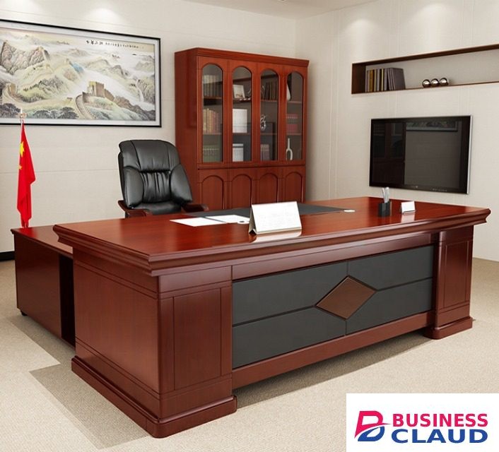 2000m Executive Office Desk