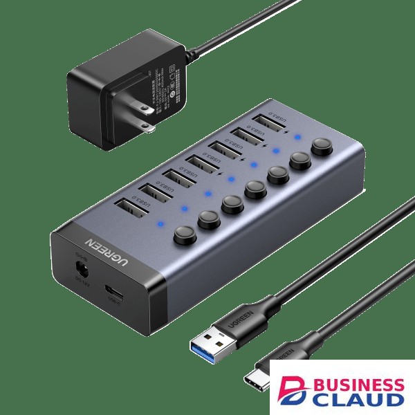 UGREEN CM420 7-IN-1 Powered USB Hub