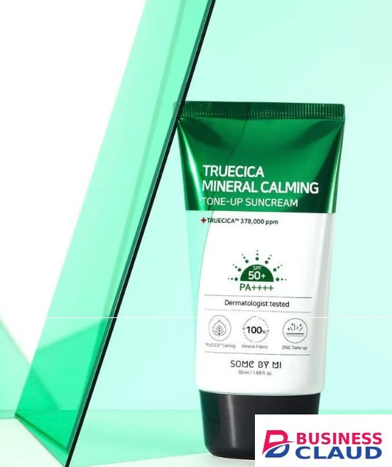 Truecica Mineral 100 Calming Tone-up Sunscreen