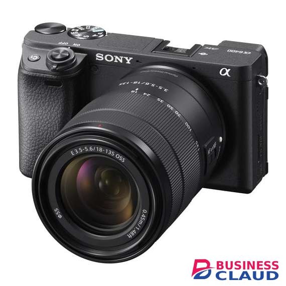 Sony Alpha a6400 Mirrorless Digital Camera with 18-135mm Lens