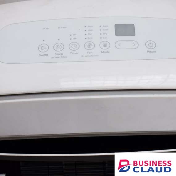Ramtons AC128 12,000 BTU Portable Air Conditioner