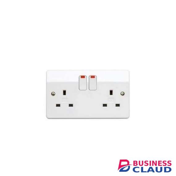 Carl and Gilberts 13A Twin Socket