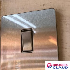 Carl and Gilberts VIP Silver 1 Gang 2 Way Switch