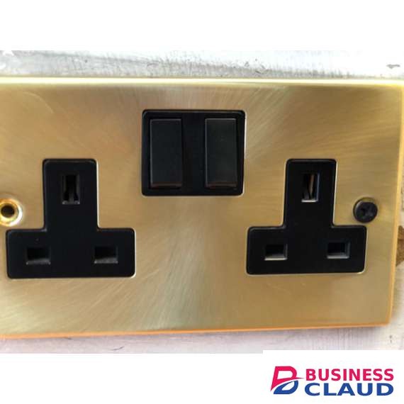 Carl and Gilberts 13A Satin Gold Twin Socket