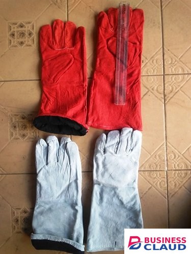 Heavy Duty leather gloves with inner lining