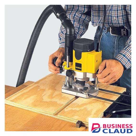 Dewalt DW622KGB 12MM 1400W Plunge Router