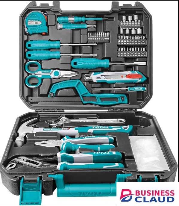 Total THKTHP21306 130 Pcs tools set