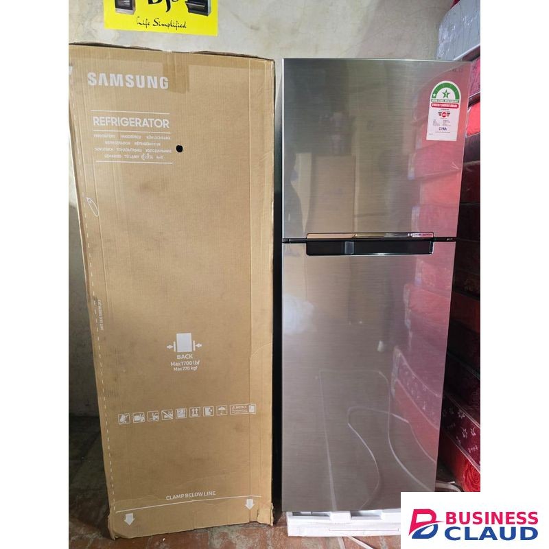Samsung 233L, Top Mount Freezer, 2 Door, No Frost, Inverter Fridge + Free Fridge Guard