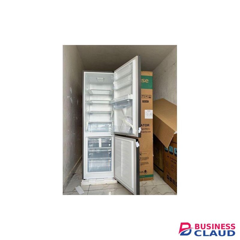 Hisense 265 Liters Bottom Freezer NO FROST FRIDGE With Water Dispenser 2 Door (2YRs WRTY)