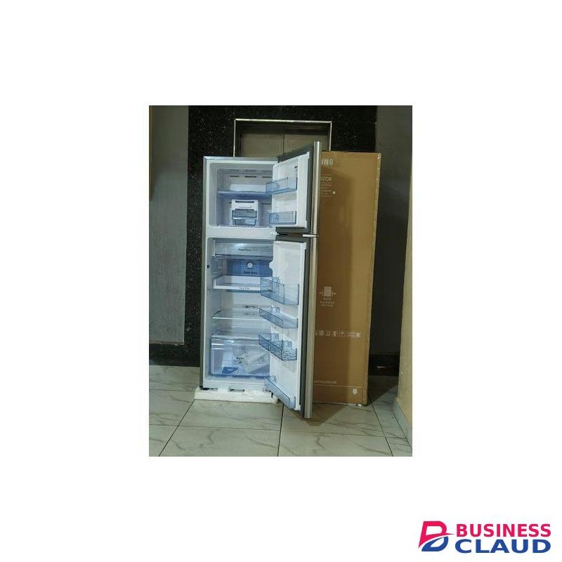 Samsung 253L Top Mount Fridge - Digital Inverter, No Frost & 20-Year Compressor Warranty (+ FREE GIFT)