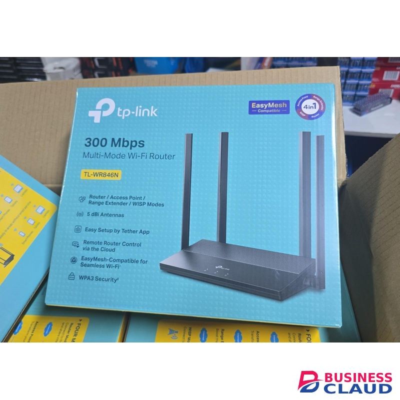 TPLink Router (4 antennas )