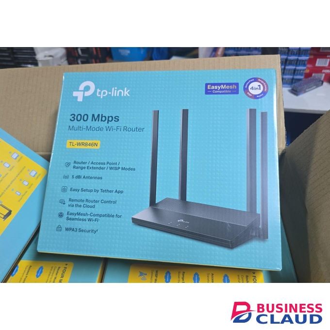 TPLink Router (4 antennas )