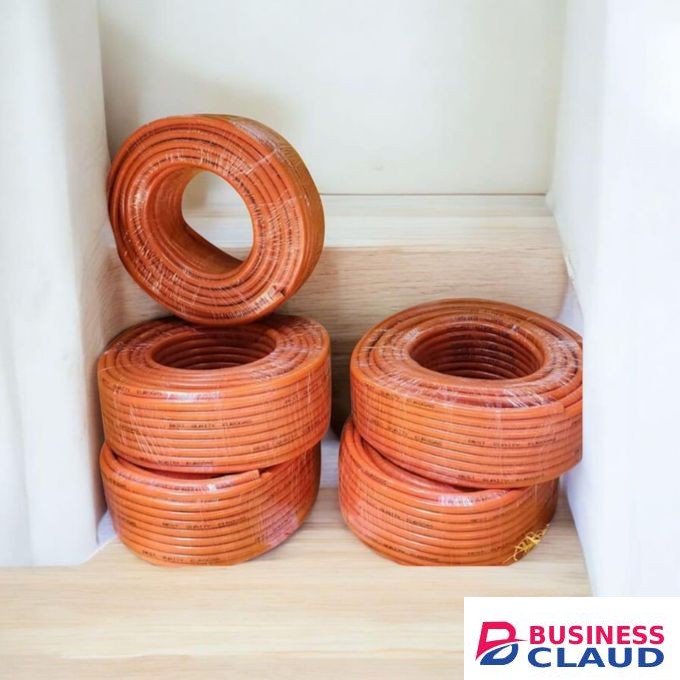 50 Metres High-Pressure Gas Hose Pipe for LPG, Cooker, and Gas Heater Connection – Durable, Leakproof, and Flexible Rubber Tube for Home and Commercial Use