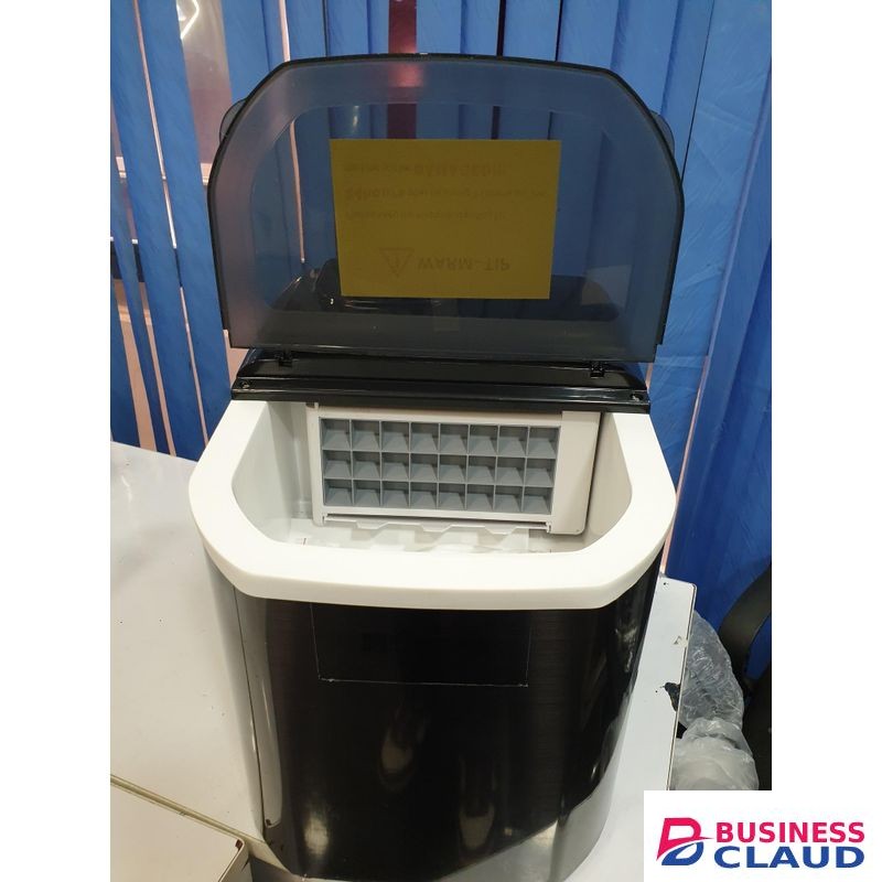 Innovia Commercial-Grade Ice Maker – 25KG Output, Compact Design
