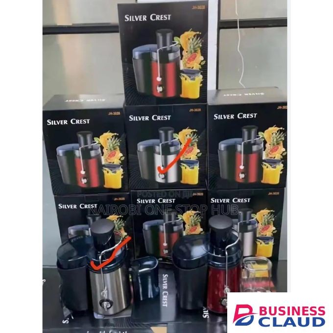 800 Watts Silver Crest Juicer with Powerful Motor, High-Efficiency Extraction, Durable Stainless Steel Blades, Easy-to-Clean Components, Compact Design for Smoothies, Juices, and Healthy Drinks
