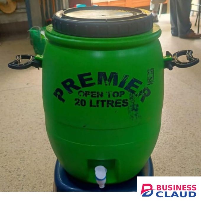 Durable Containers with a Tap- 50L, 20L