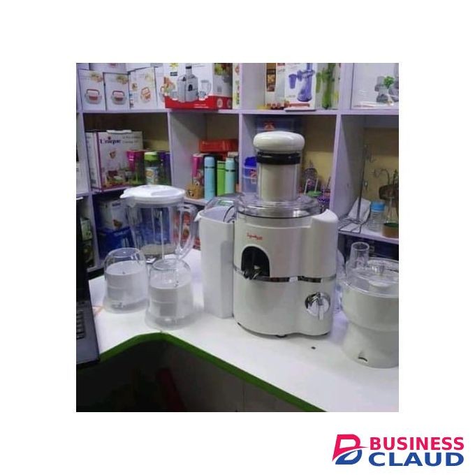 Signature Multipurpose 5 In 1 Food Processor.