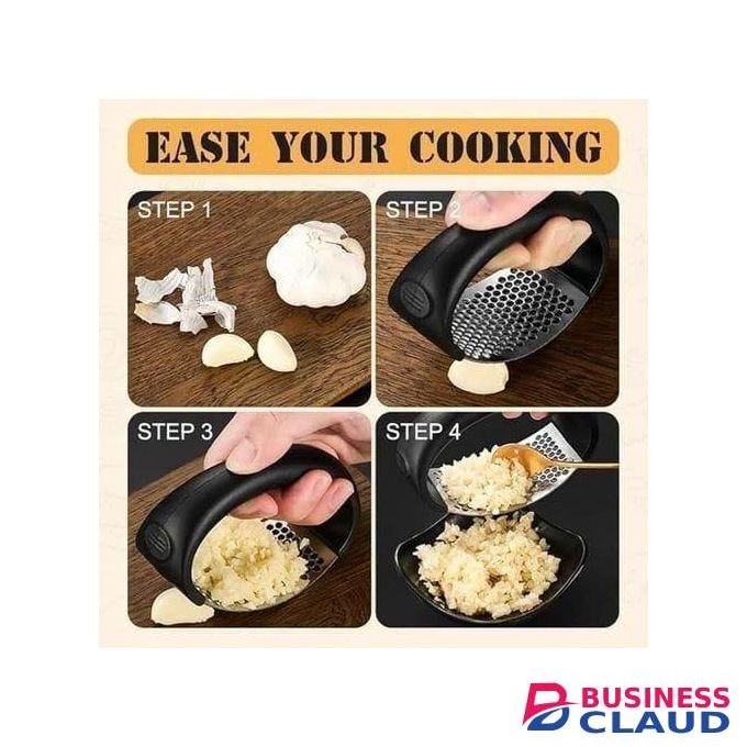 Ring garlic crusher
