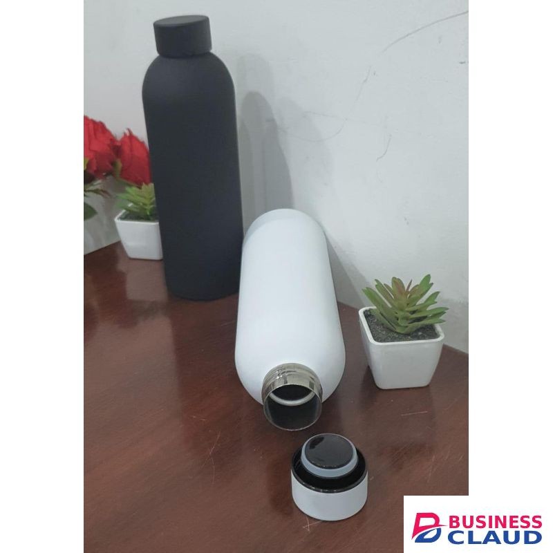 500ml Matte Finish Thermocup – Rubber-Coated Vacuum Travel Mug.