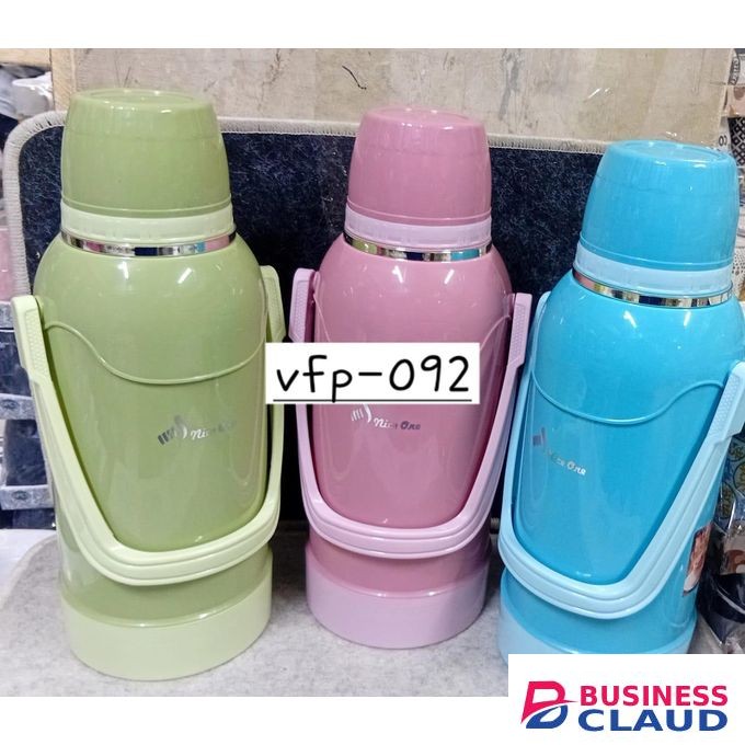Elegant Vacuum Flask with Handle – 3.2L Perfect for tea, coffee, water, or cold beverages. perfect for family use, office meetings, events, or travel, ensuring convenience and elegance in every pour