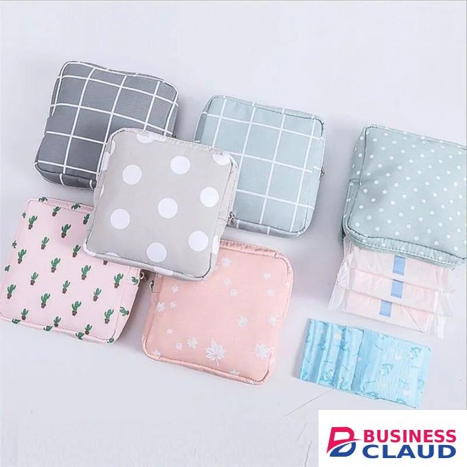 Cute Large Capacity Sanitary Napkin Storage Bag Cartoon Rabbit Bear Girls Period Tampon Organiser Bag Mini Bag – Portable Leakproof Travel Pouch for Hygiene Essentials with Durable Zipper and Cute Design