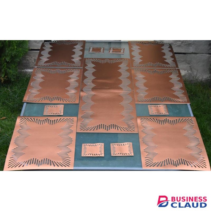 13 Pcs Non- Wooven Table Mats/runner/coasters Set