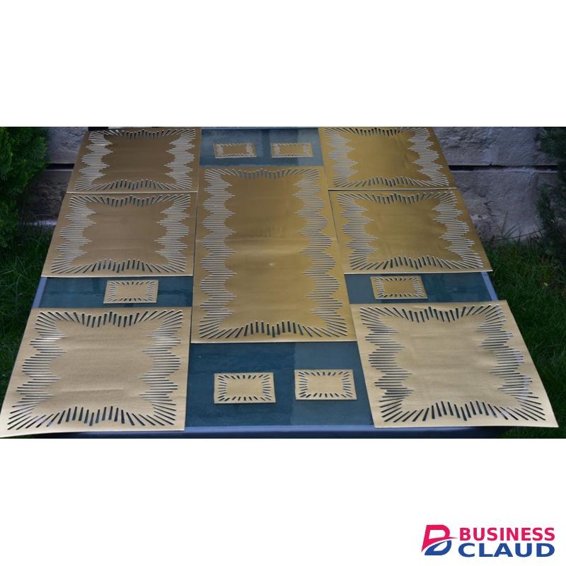 13 Pcs Non- Wooven Table Mats/runner/coasters Set