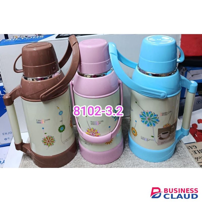 Elegant Vacuum Flask with Handle – 3.2L Perfect for tea, coffee, water, or cold beverages. Keep your beverages hot or cold for hours with the Elegant Vacuum Flask