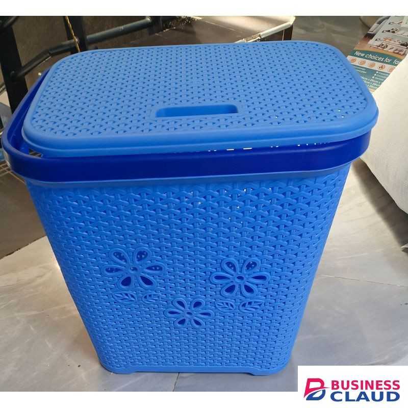 1pc Laundry Basket spacious design and comfortable grip handles, it allows you to easily carry clothes to and from the laundry area.