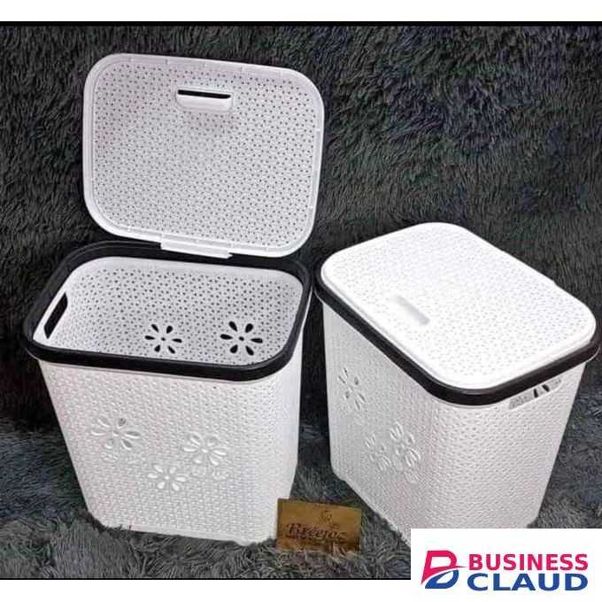 Adix Laundry Basket With Lid Square. Height-46cm Length-44cm Weight-32cm.