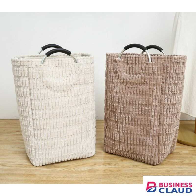 Woolen laundry baskets