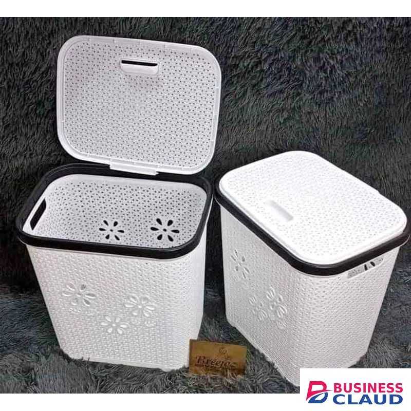 Large 70-Litre Laundry Basket with Lid – Durable Clothes Storage Hamper (46 × 42 × 32 cm)