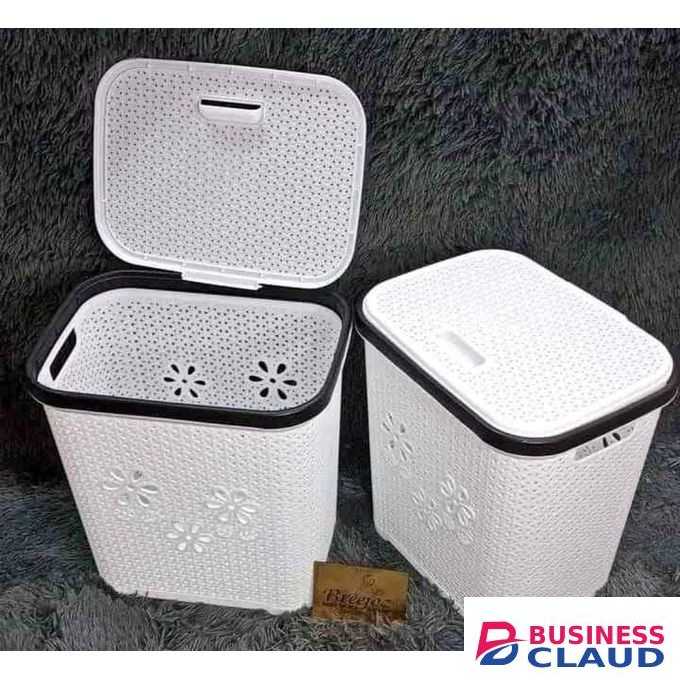 Large 70-Litre Laundry Basket with Lid – Durable Clothes Storage Hamper (46 × 42 × 32 cm)