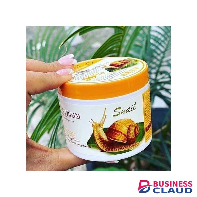 Fruit Of The Wokali Snail Repairing & Skin Regeneration Cream.