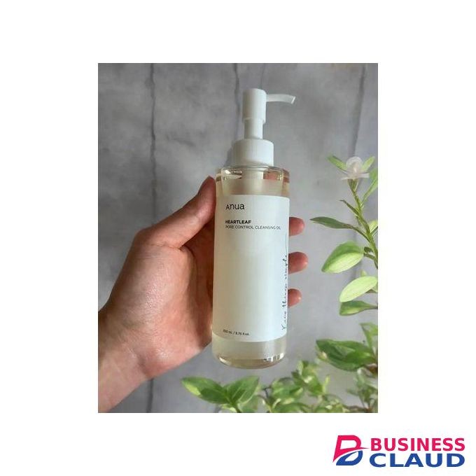 Anua Heartleaf Pore Control Cleansing Oil