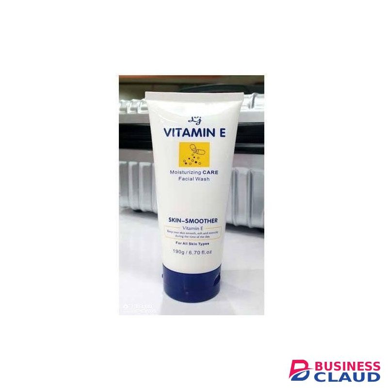 Love JoJo Vitamin E Moisturizing Care Facial Wash 190g